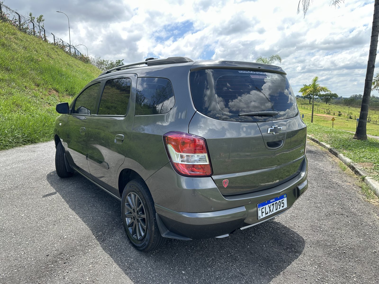 CHEVROLET SPIN ADVANTAGE 1.8 2014, foto 3