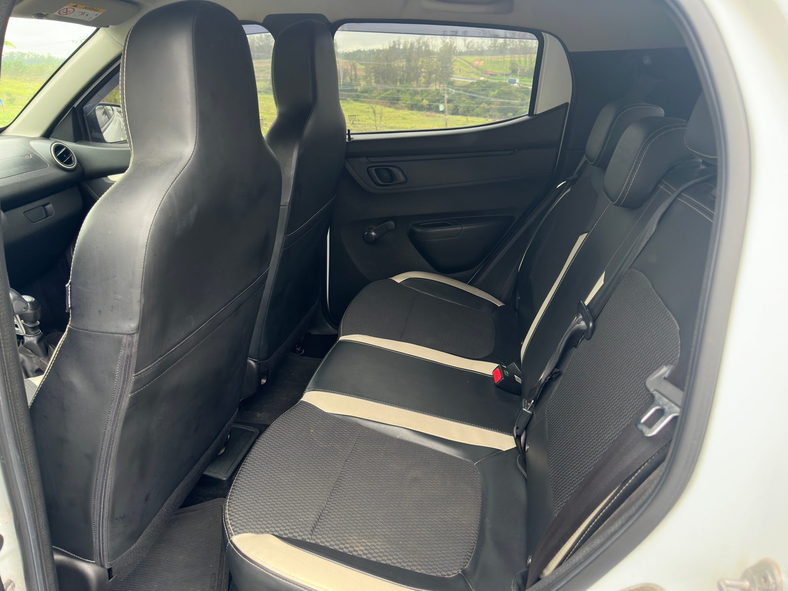 RENAULT KWID INTENSE 1.0 2021, foto 4