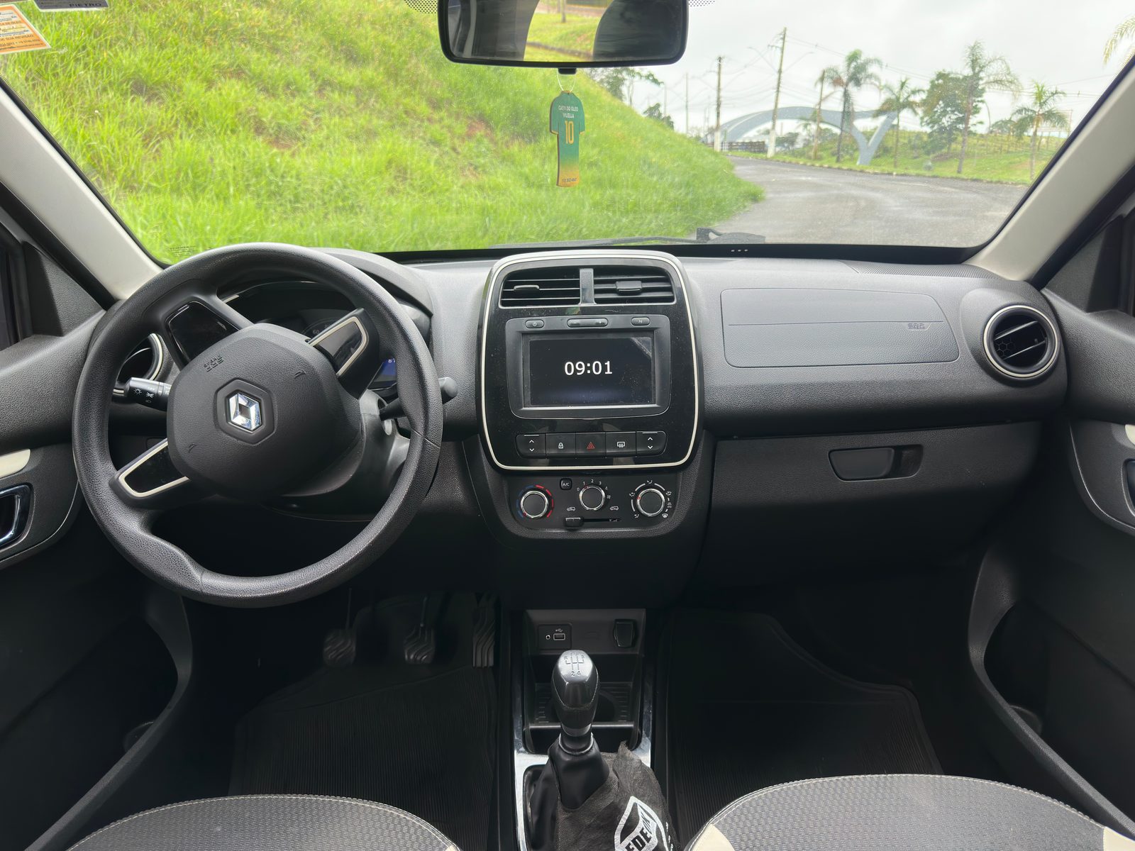 RENAULT KWID INTENSE 1.0 2021, foto 5